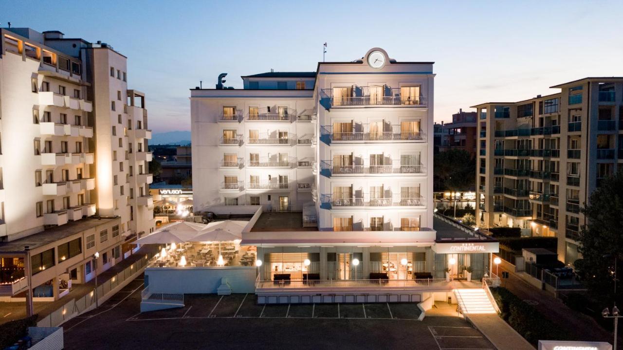 Hotel Continental Rimini Esterno foto